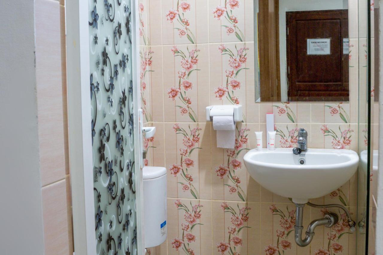 Super Oyo 1183 Papakoel Hotel Medan Ngoại thất bức ảnh